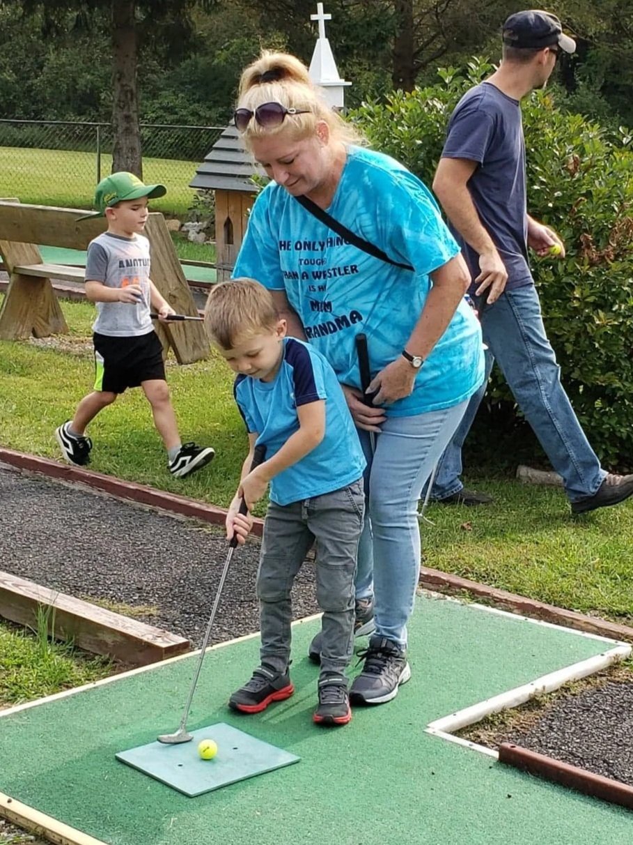 Free Mini Golf for Mother's