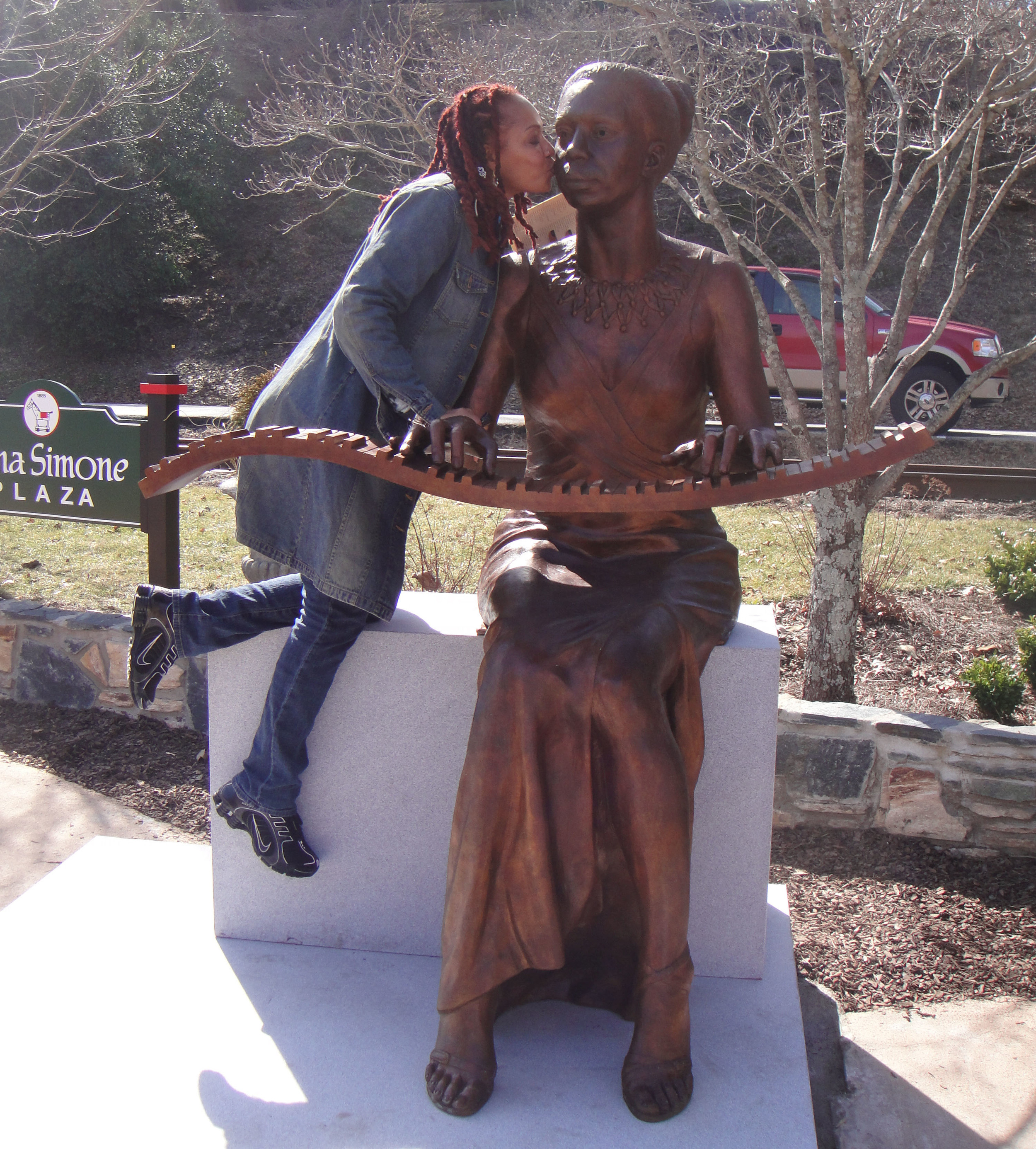 Nina Simone Statue