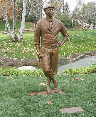 Payne Stewart, monument sculpture