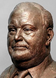 Gene Hart, portrait bust