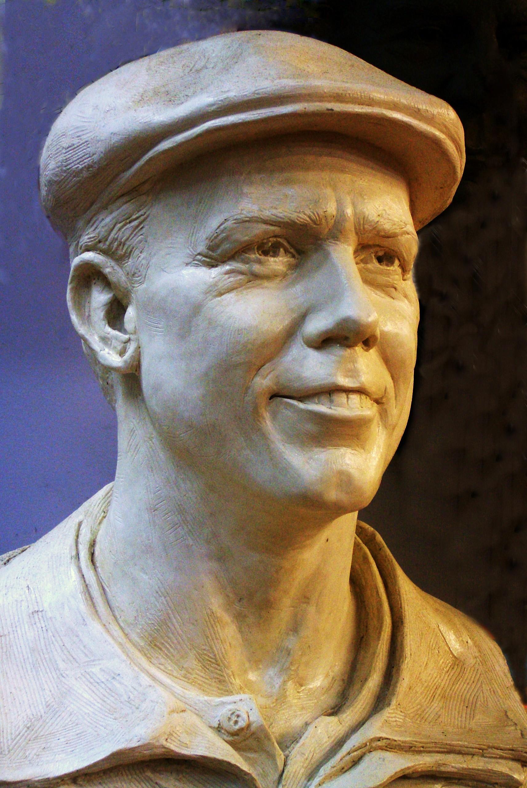 payne_stewart_bronze_l.jpg