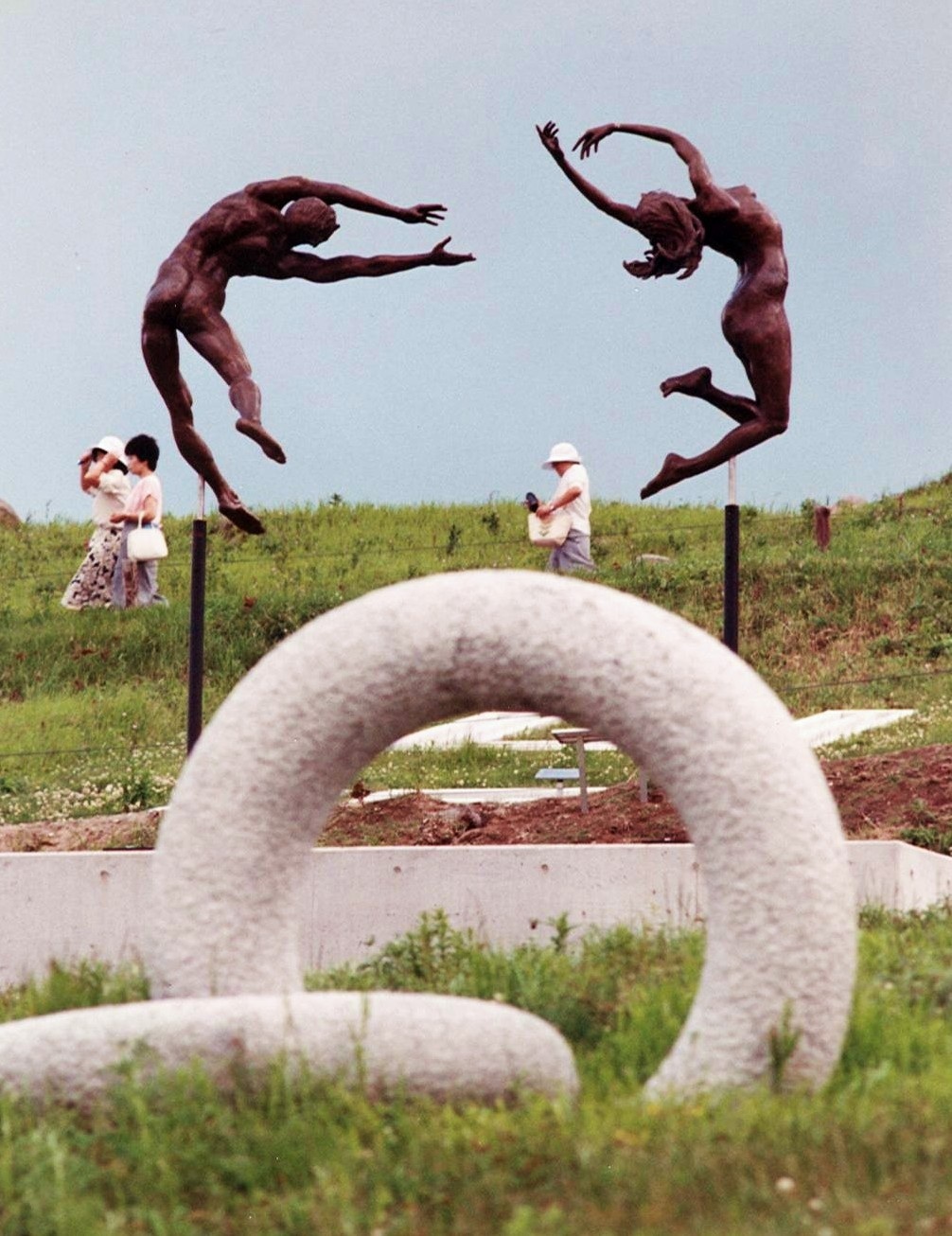 Reaching, Japan, sculpture collections