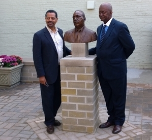 Dr. Martin Luther King, Jr.,, memorial sculpture