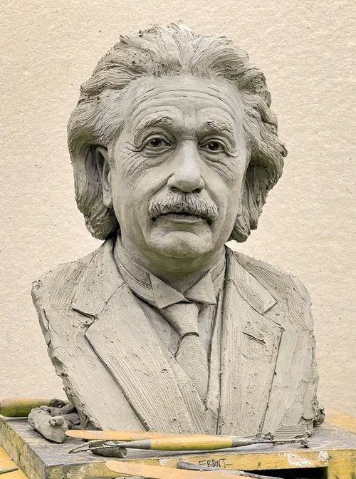 Einstein_97.7kb.webp