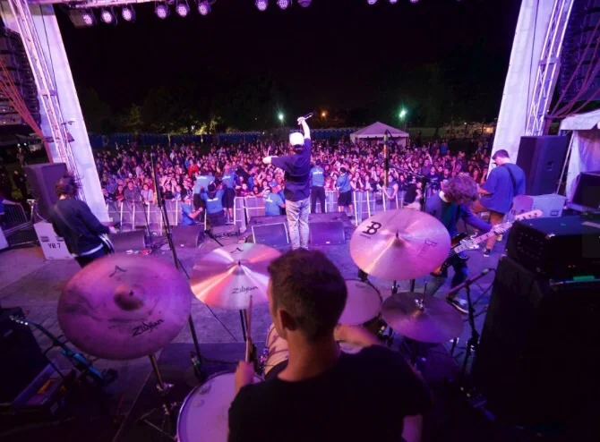 Knuckle Puck headlining the Revolt Stage at Riot Fest. Photo: Berto Salgado