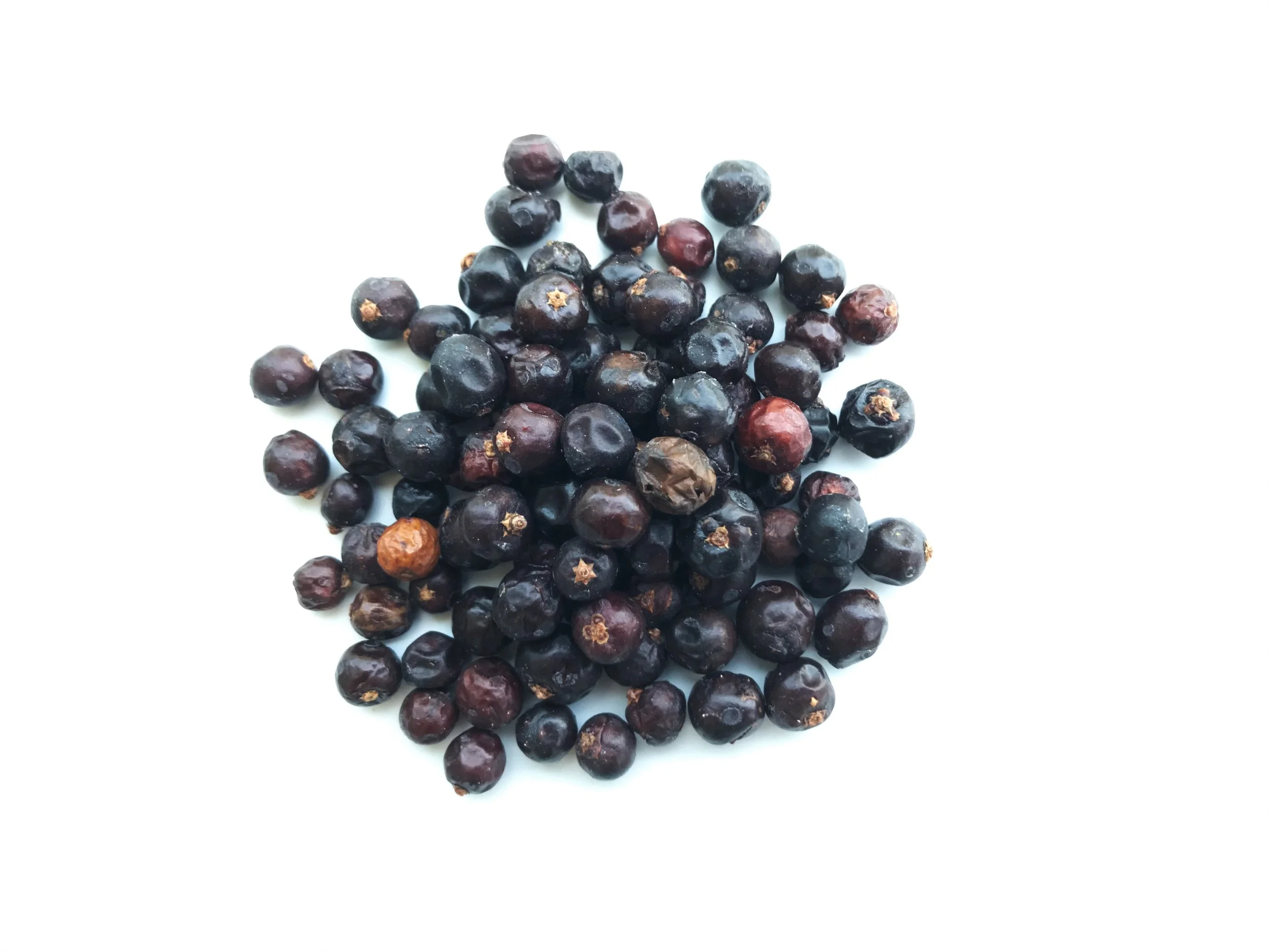 Adventure Kitchen Organic Juniper Berries.jpg