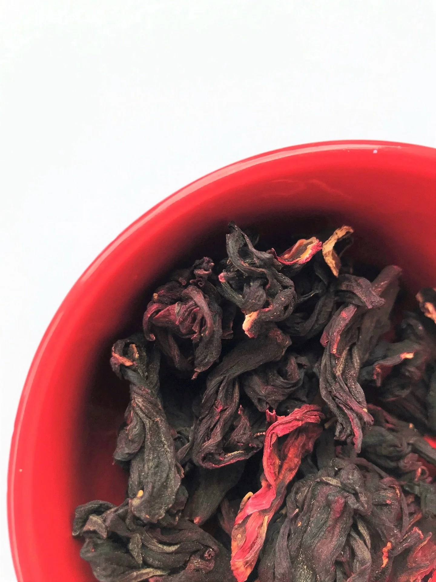 Back in stock! 🙌🥳 Here&rsquo;s how to cook with these fave spices we *finally* have back in stock and ready for the farmers market this weekend:

🌺Hibiscus flowers! - Use them in cocktails, sauces, desserts. Or do what I do: steep in hot water for
