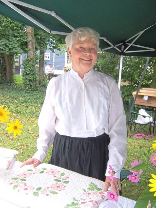  Ann Lotshaw