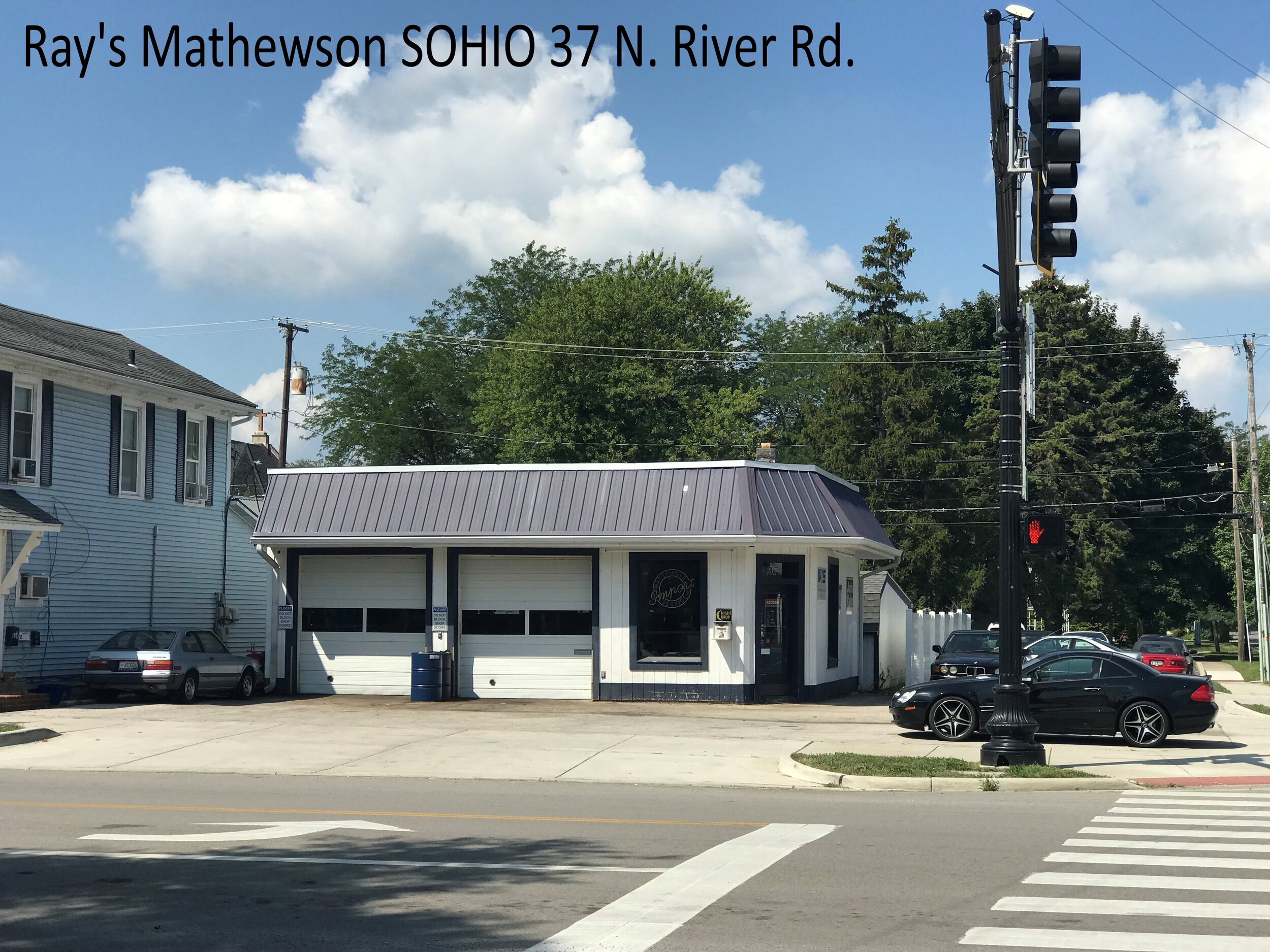 Ray's Mathewson SOHIO 37 N. River Rd..JPG