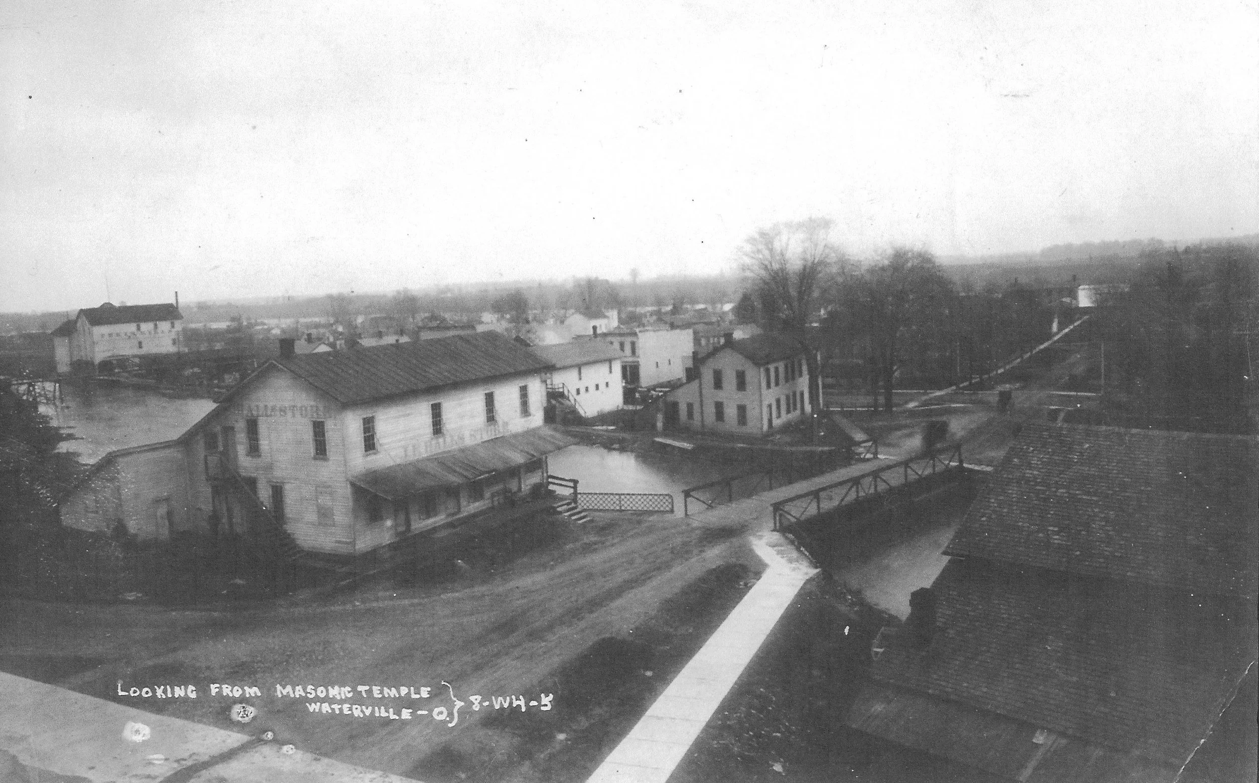 From Wakeman fire escape.jpg