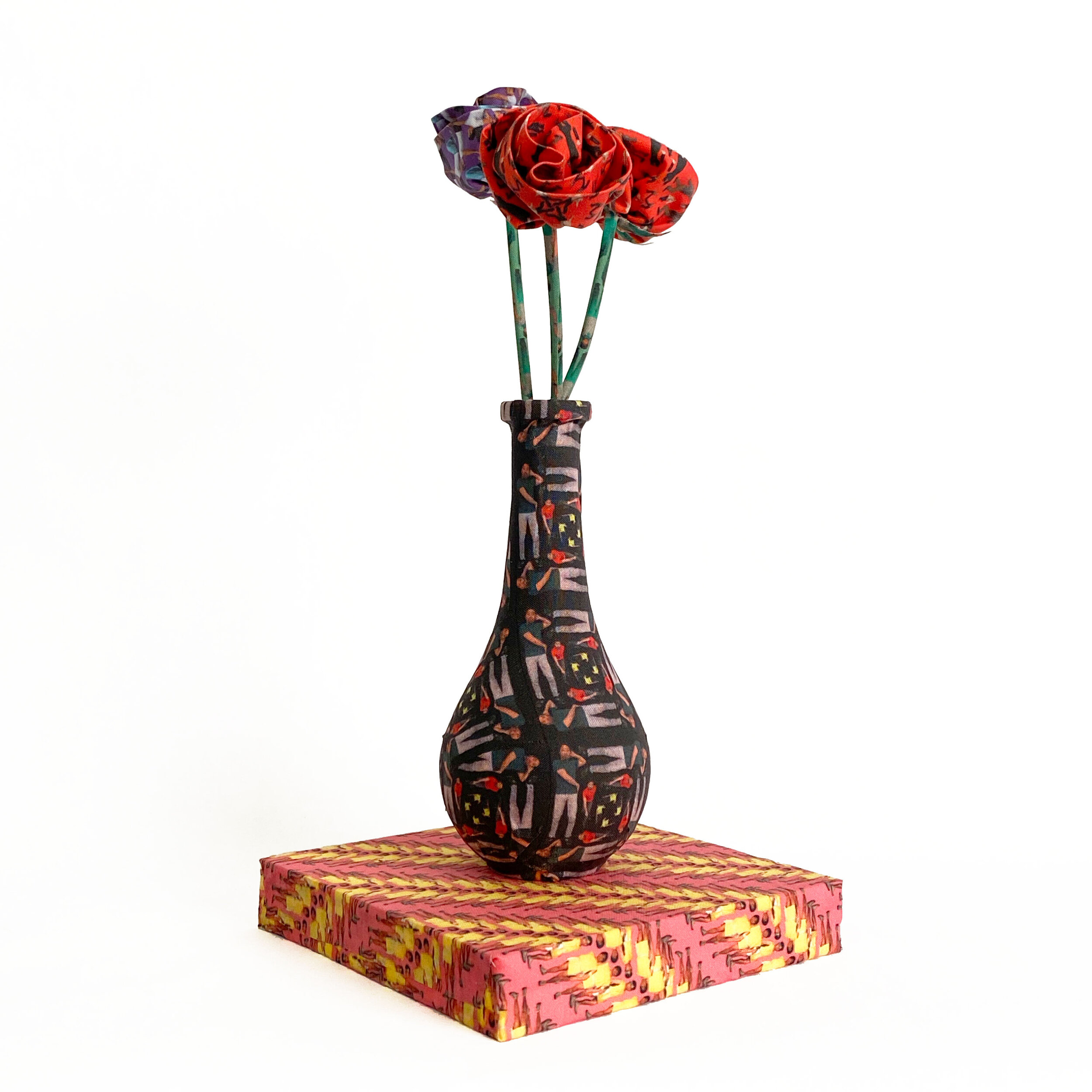 Red-and-Purple-Flowers-in-a-Black-Vase-2.jpg