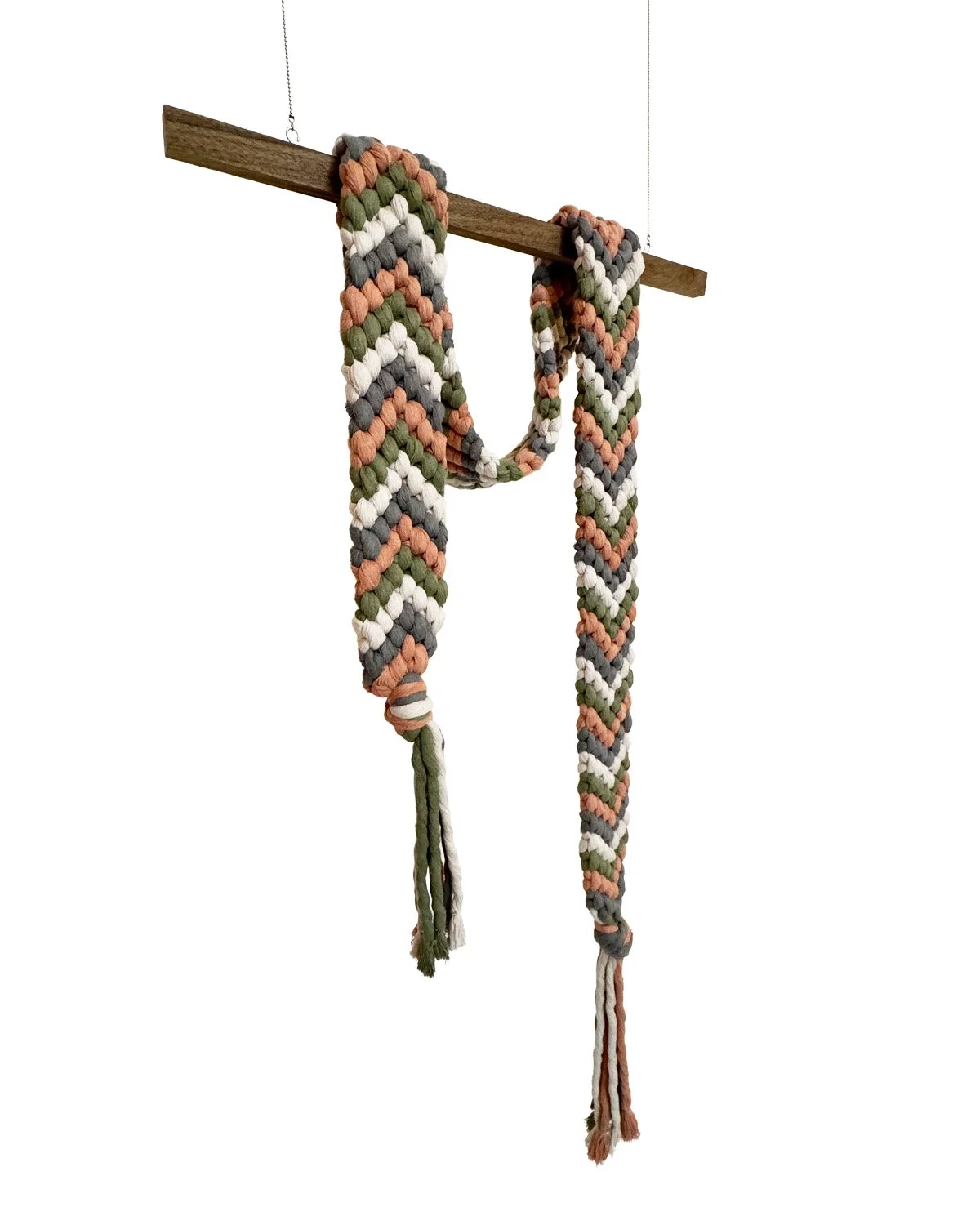 friendship bracelet 1-b.jpg