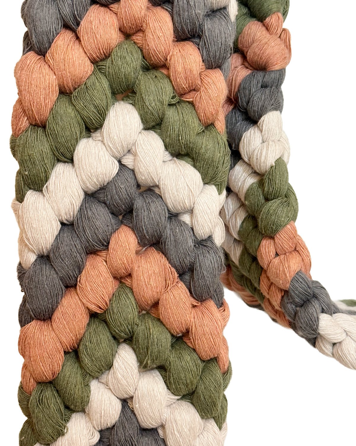 friendship bracelet 1-c.jpg
