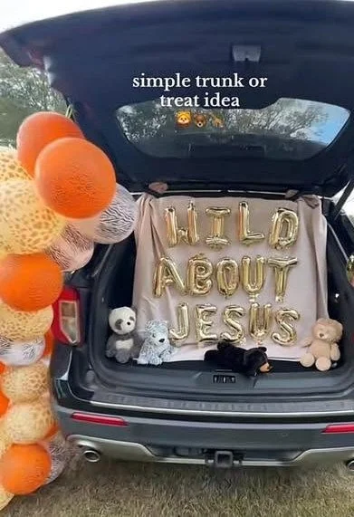 trunktreat10.jpg