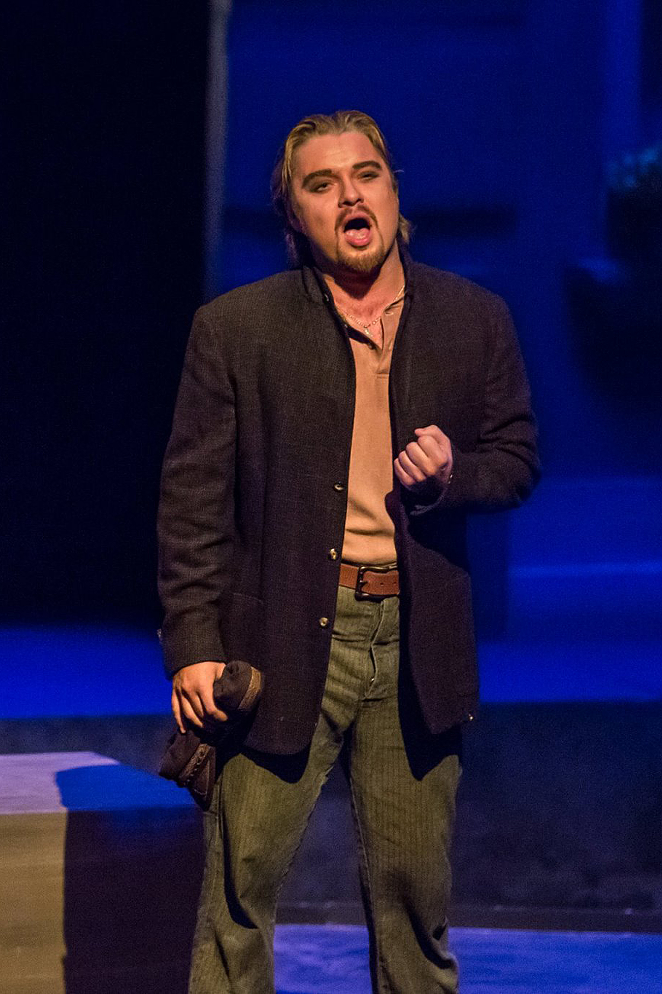 Viktor Antipenko as Luigi in Puccini's IL TABARRO