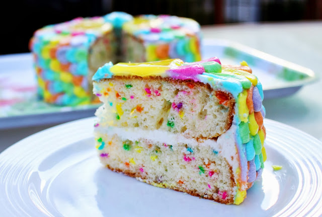Rainbow+Petal+Cake+025.JPG