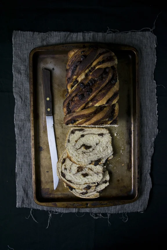 cinnamon raisin bread 1.jpg