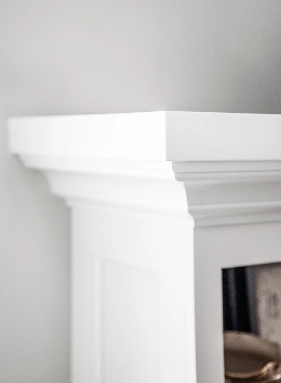 fireplace mantel