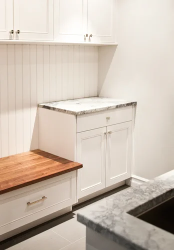 mud room, laundry room