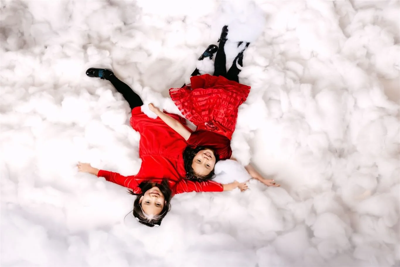 Sharing more from Christmas sessions because it&rsquo;s pretty much the only &ldquo;snow&rdquo; we all saw ❄️