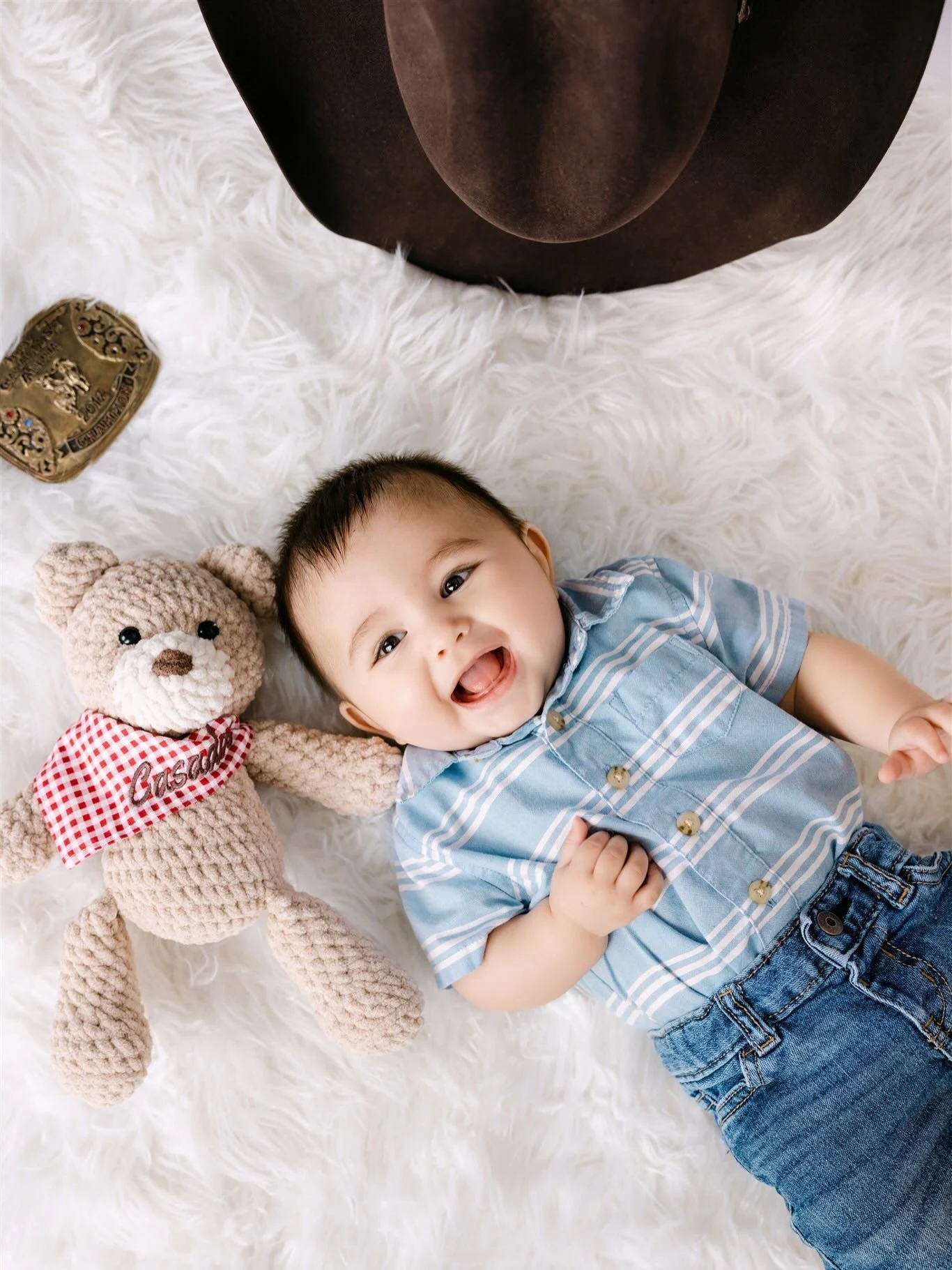 How is everyone enjoying this snow we are finally getting? 🌨️