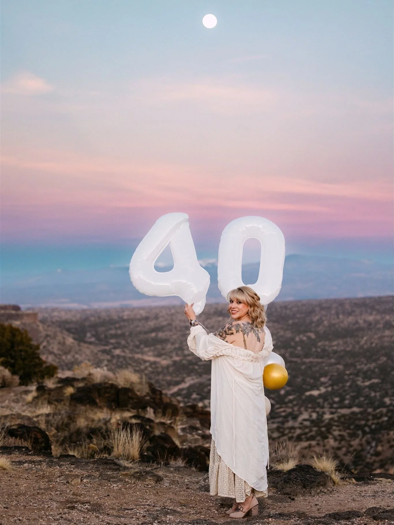 If you&rsquo;re seeing this, this is your sign ✨

We&rsquo;re so good at celebrating our kids&rsquo; milestones but when was the last time you celebrated you?

Birthday photos aren&rsquo;t just for little ones. They&rsquo;re for confidence, growth, a