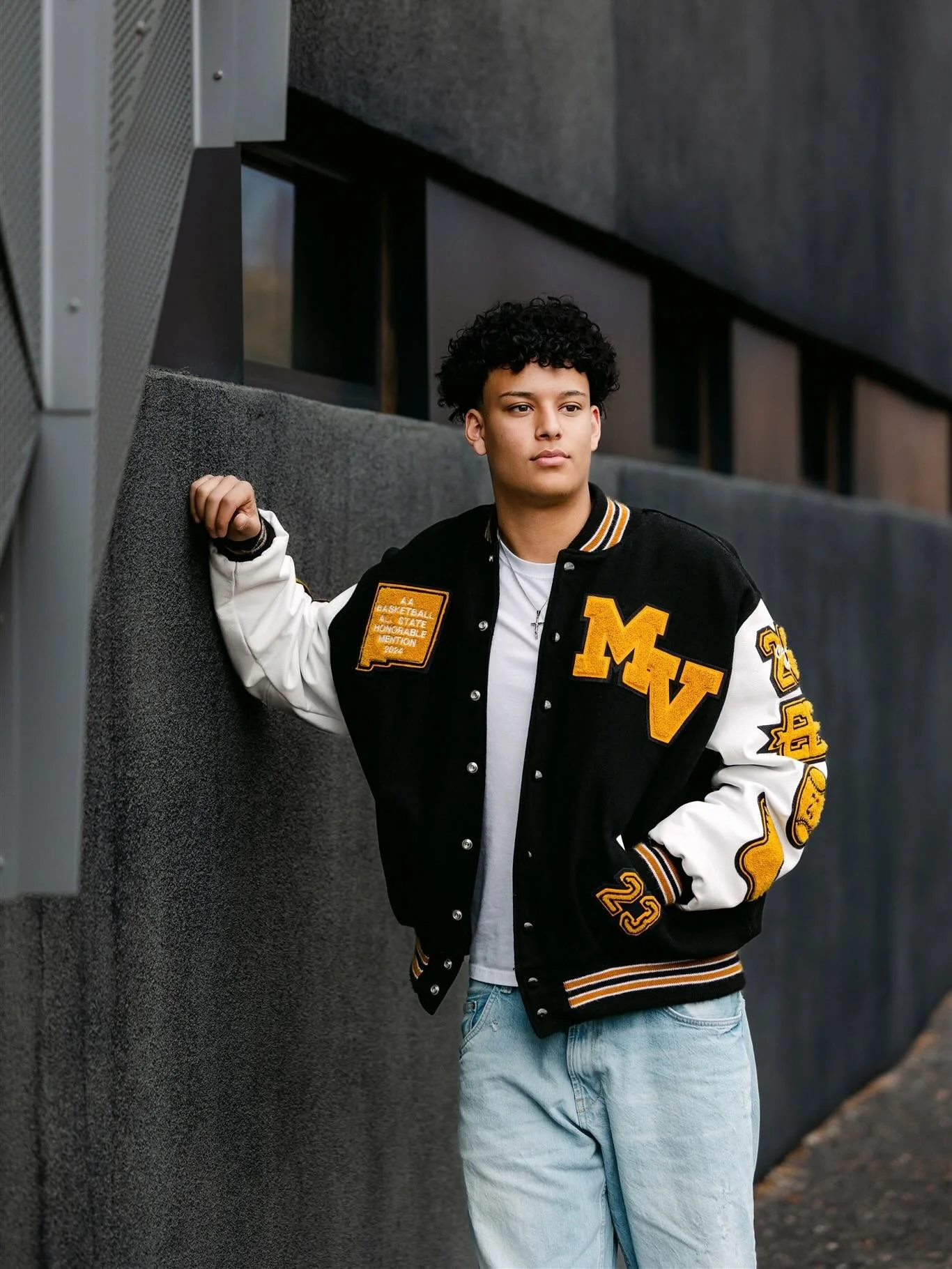 Don&rsquo;t forget to schedule you final 2026 SENIOR SESSION 🎉2️⃣0️⃣2️⃣6️⃣