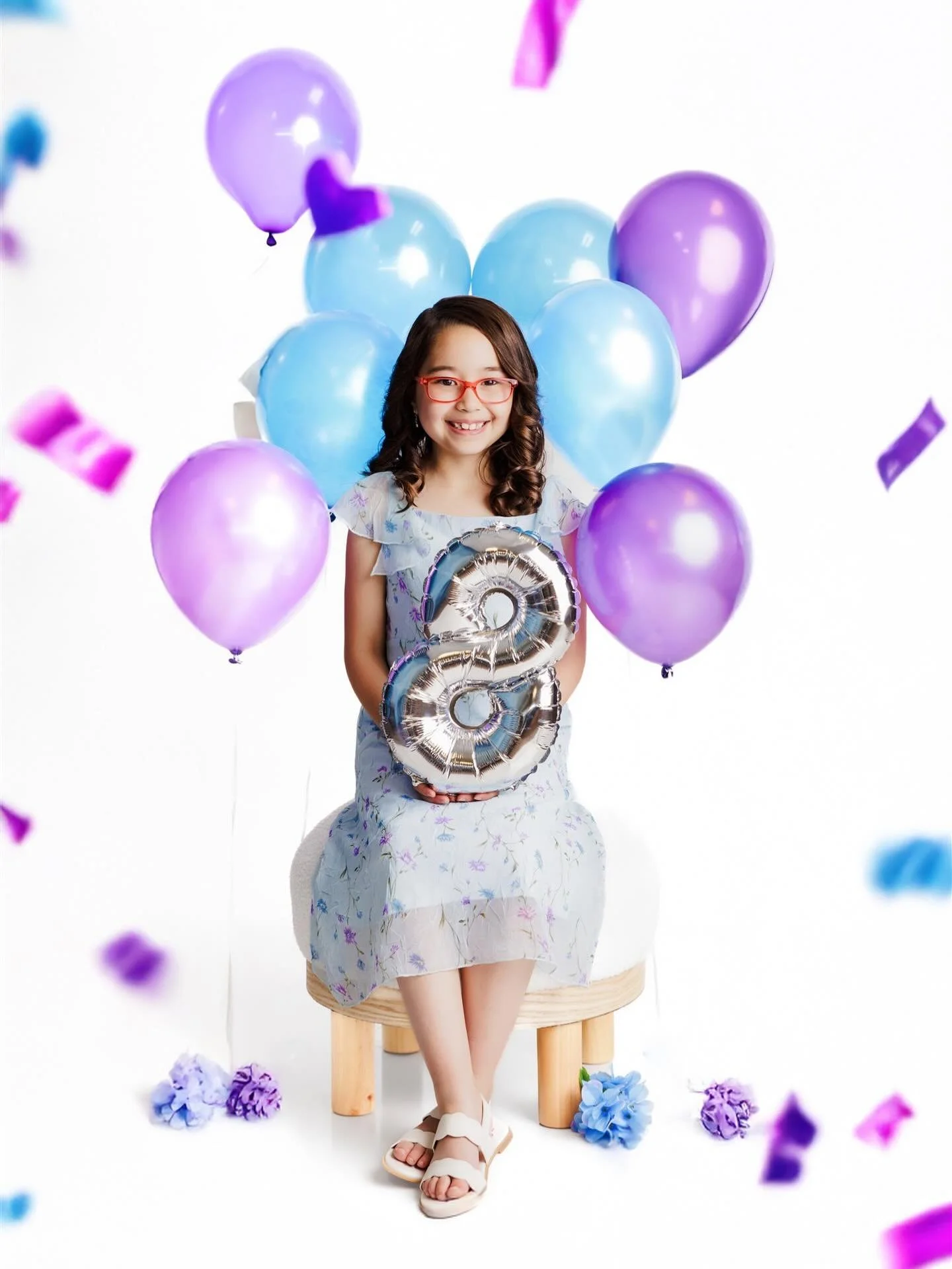 💙💜 E I G H T 💙💜