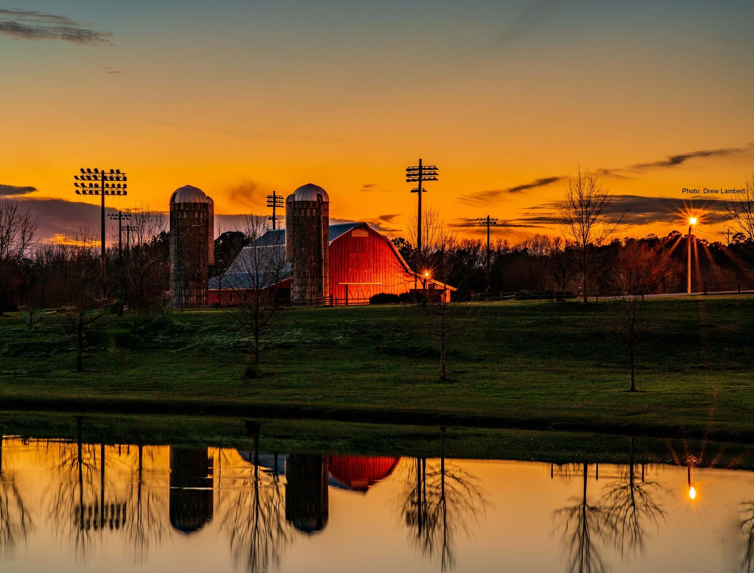 Red-Barn-Auburn-sunset-Drew-Lambert-1.jpg