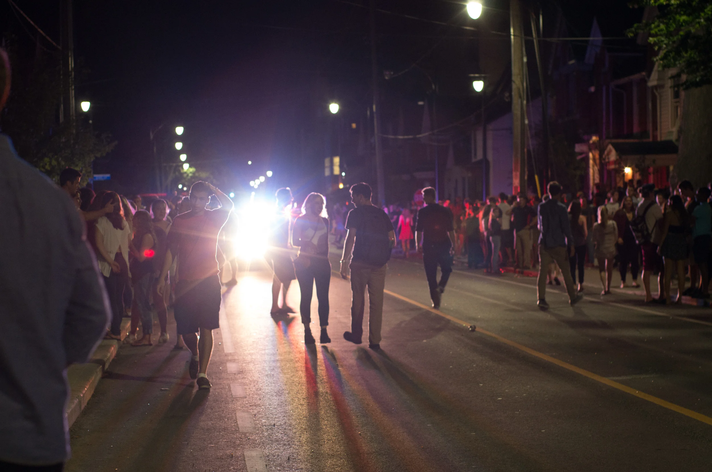 Police patrolled University Ave. on Sept. 3, looking for violations of the Liquor Licence Act. In the end, they gave out 83 percent fewer tickets during frosh week in 2014 than in 2012. "Frosh week liquor offences decrease drastically" (Queen's Journal )