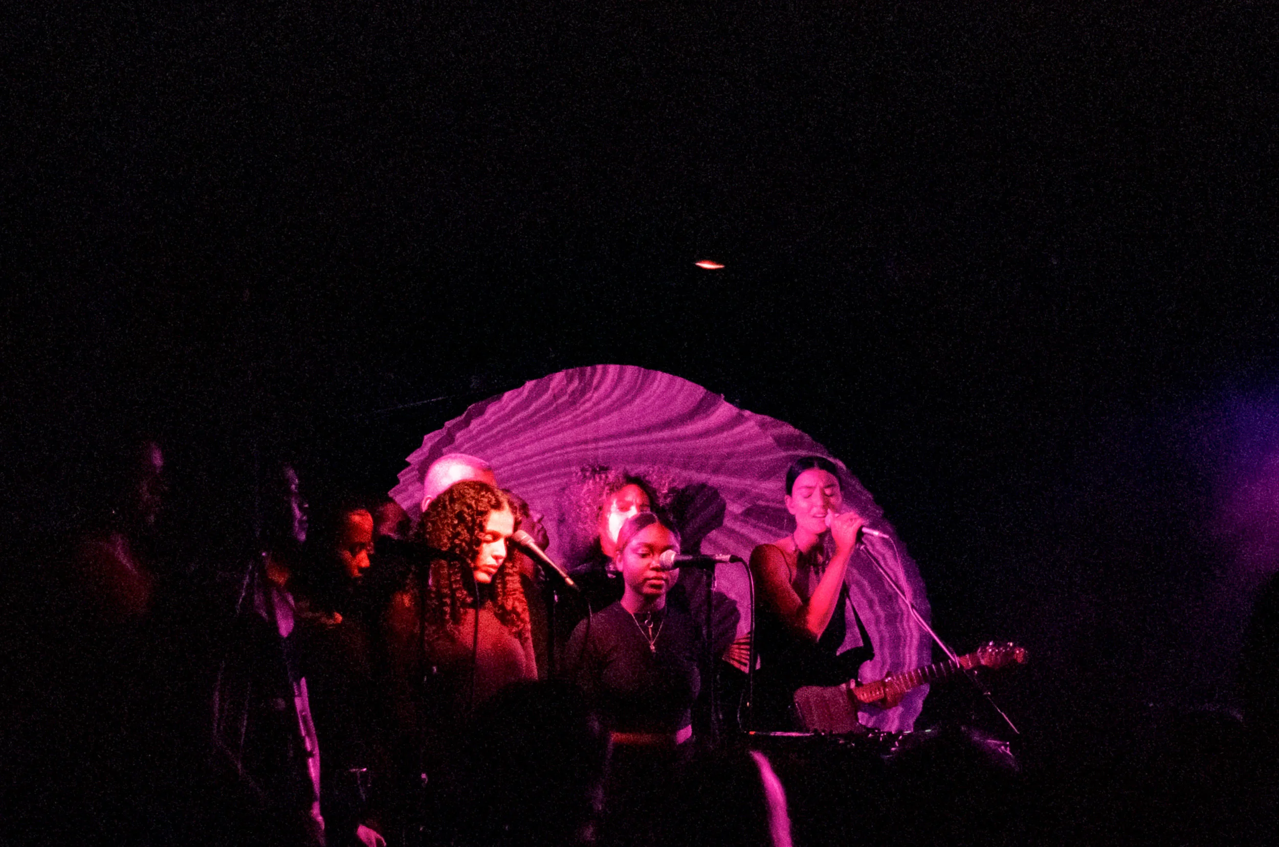 averagecabbage.mp3-Milan-Ring-Lansdowne-22.jpg