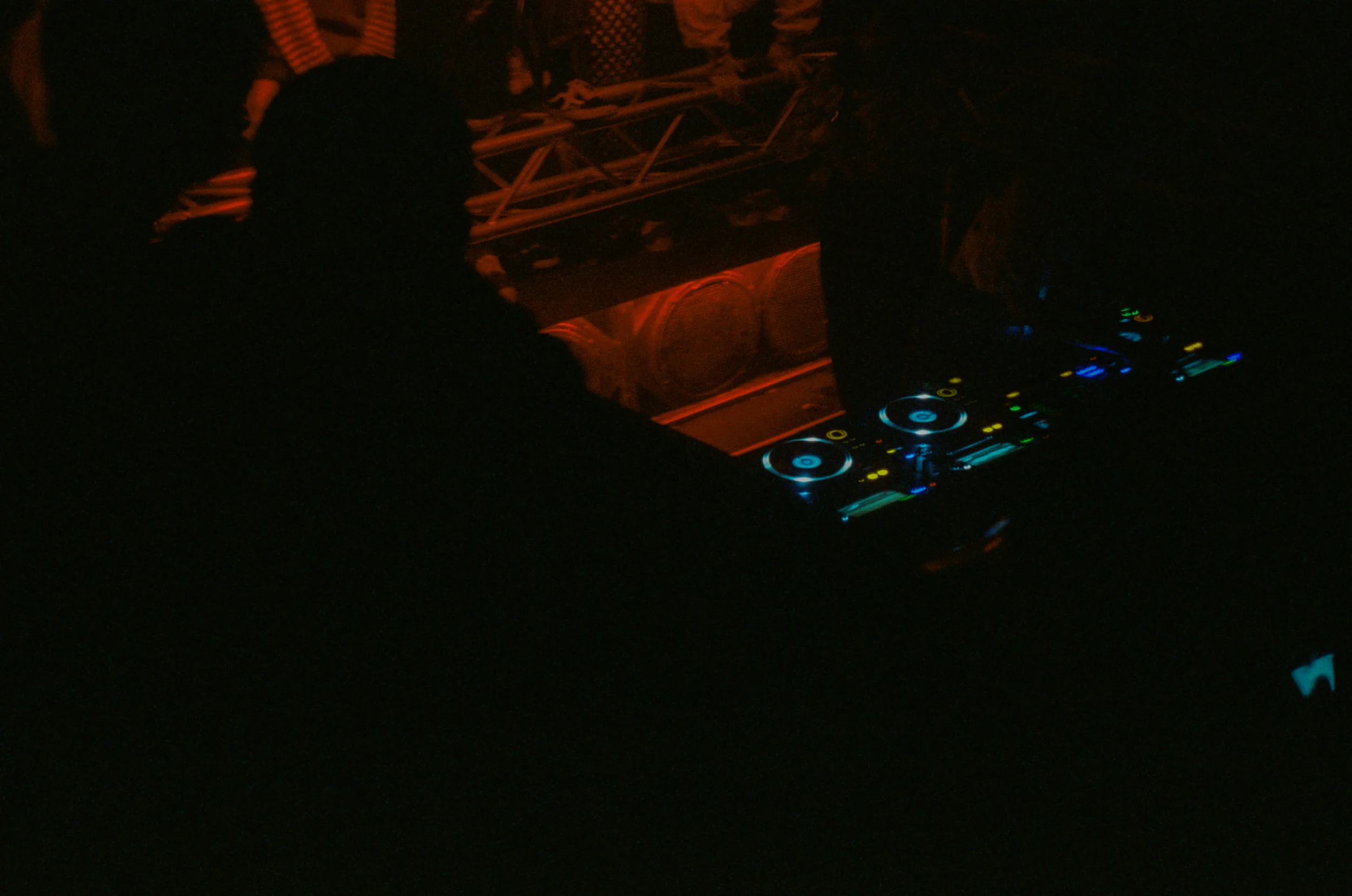 settings_amber_filterzine-56.jpg