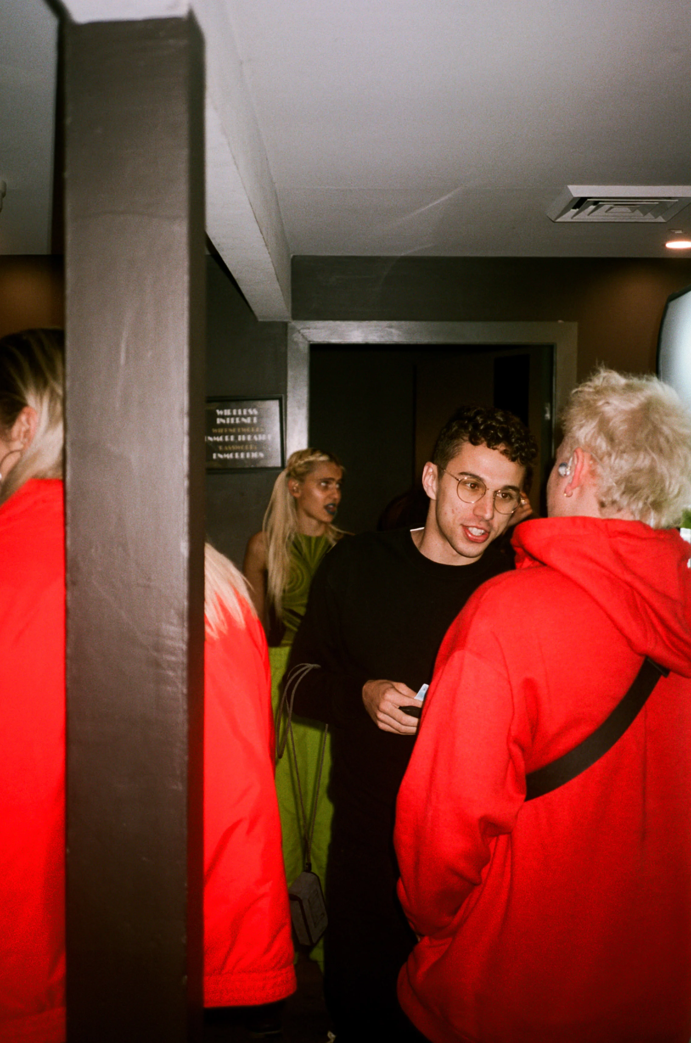 cosmos_@filterzine_@chrisloutfy-16.jpg