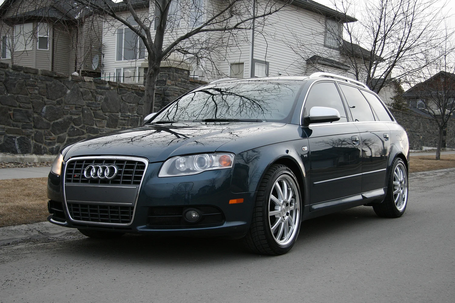 s4-avant.jpg