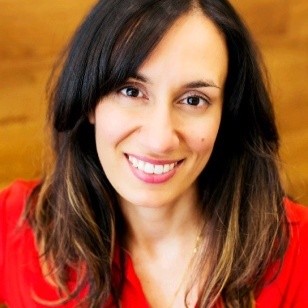 Esha Thaper, Content Marketing Specialist, 1Cover