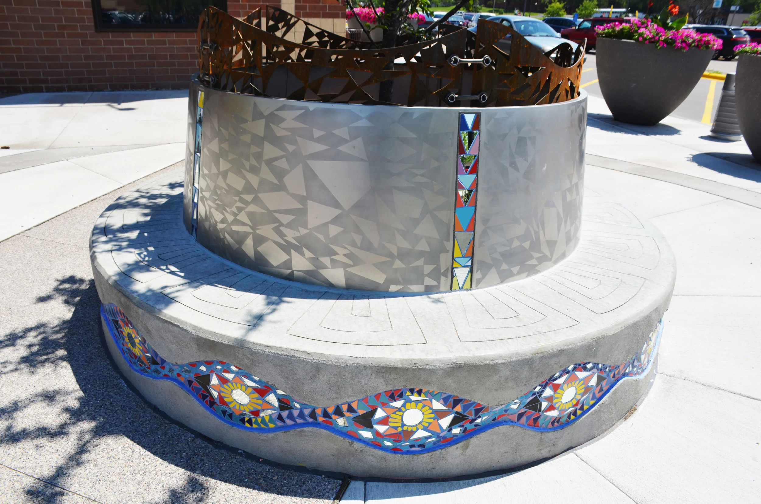 Knollwood Mall Public Art Sculpture