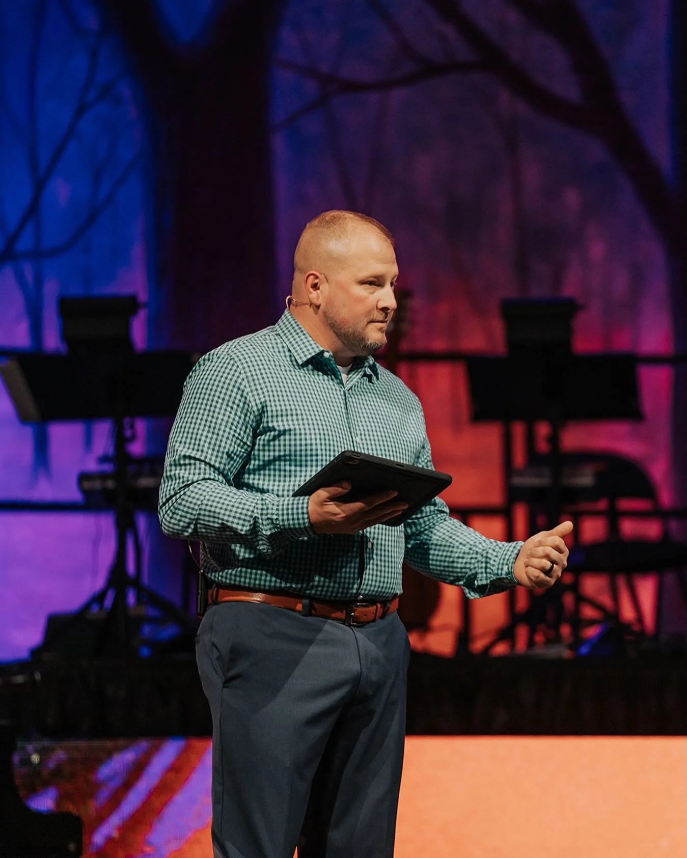 The Christmas season is filled with lights, music, and celebration. But for many of us, it&rsquo;s also filled with pressure, expectations, and stress.

What do you do when the season that should bring peace brings anxiety instead? In this midweek me