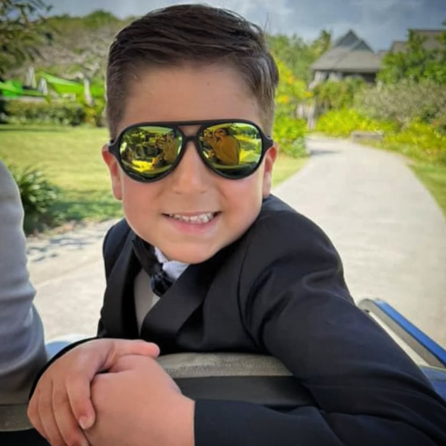 He&rsquo;s got 99 problems but looking sharp ain&rsquo;t one!
@nataliee_k

#rookieandco #sunglasses #sparrowsunglasses #kidssunglasses #kids