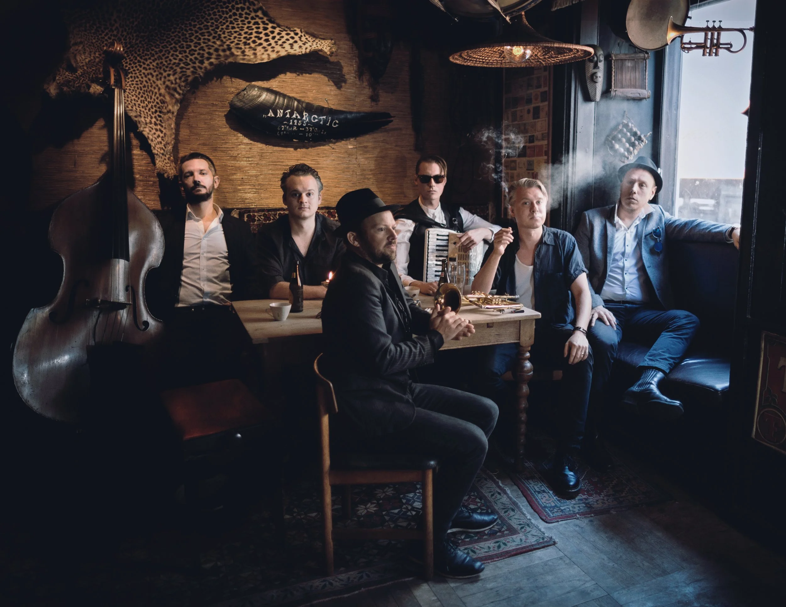 MAMES BABEGENUSH    Balkan opp i fanget!