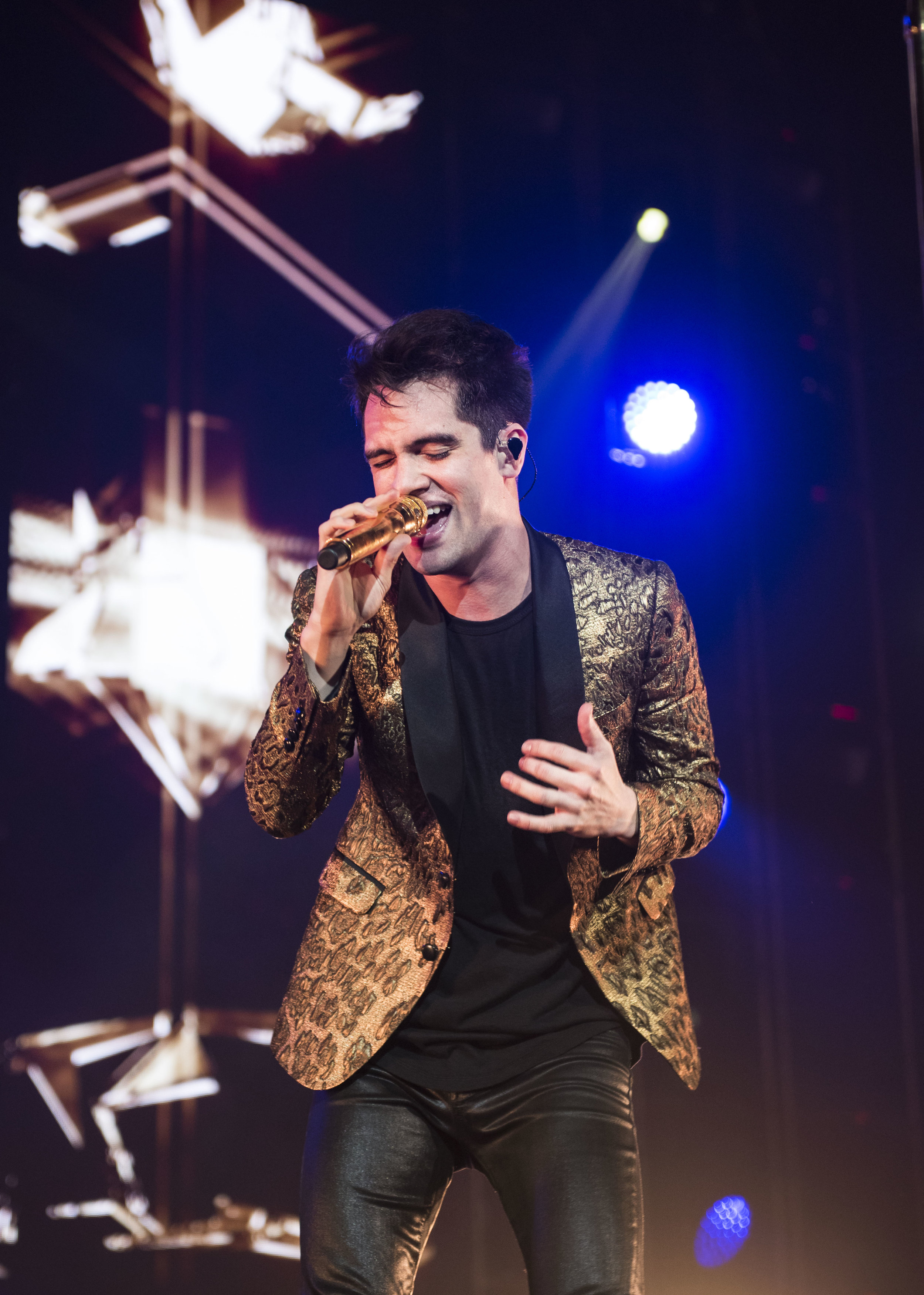 Panic! At The Disco_2017_0015.jpg