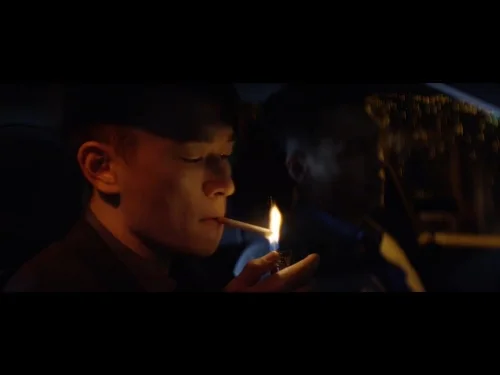Smoking+Chung-Hee.jpeg