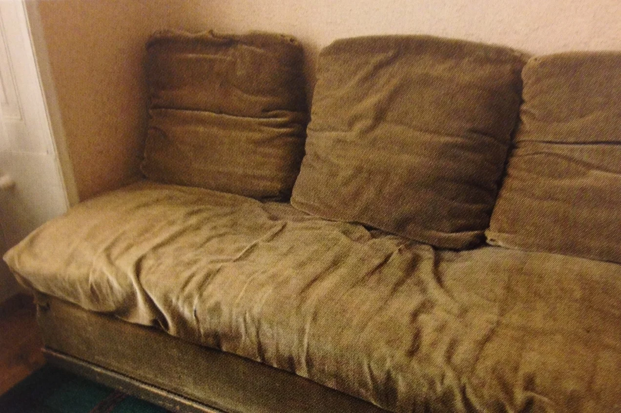 Sofa, Charles-Edouard Jeanneret (Le Corbusier), 1916.
