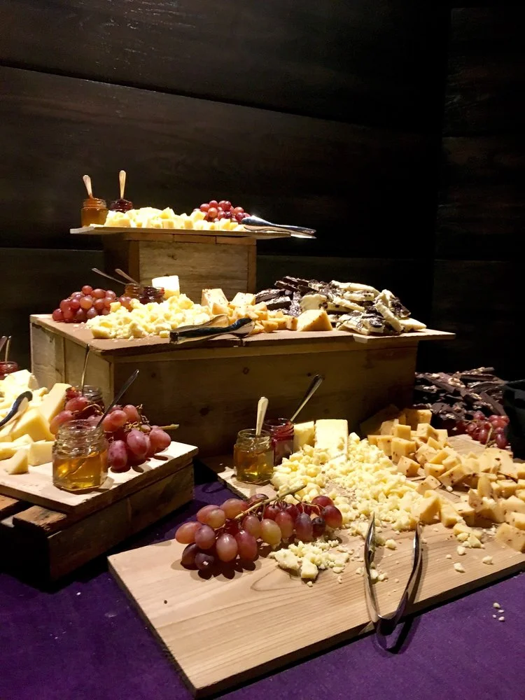 A yummy classic - wine & cheese!