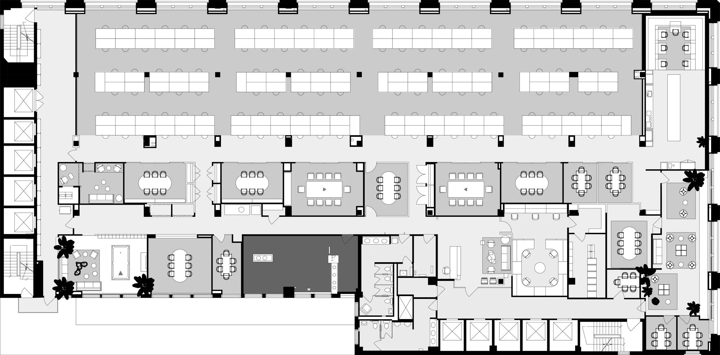 Office floor plan with open workspaces, meeting rooms, lounge areas, and a kitchen.