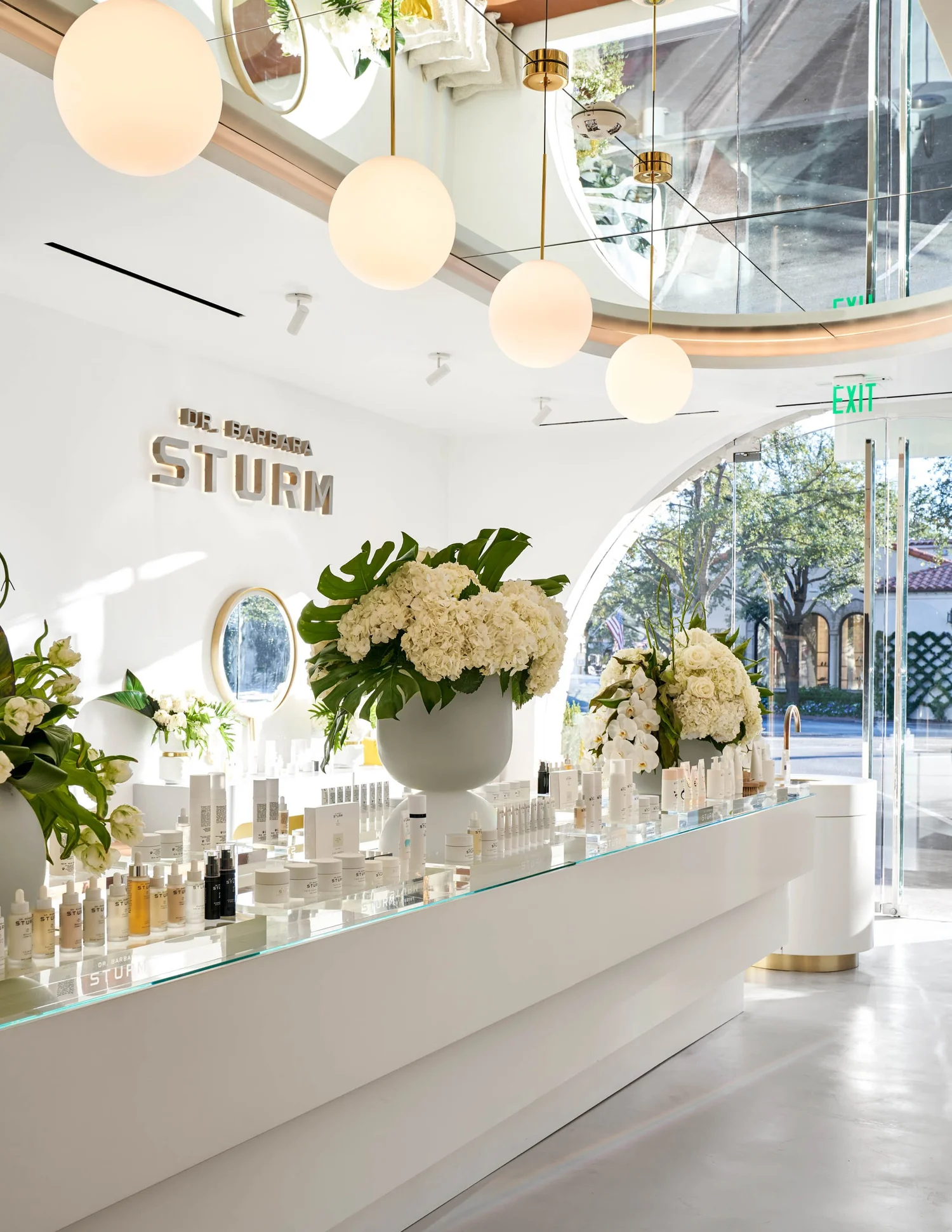 Dr. Barbara Sturm, NYC | Explore Innovative Spaces — HUXHUX Design Inc.