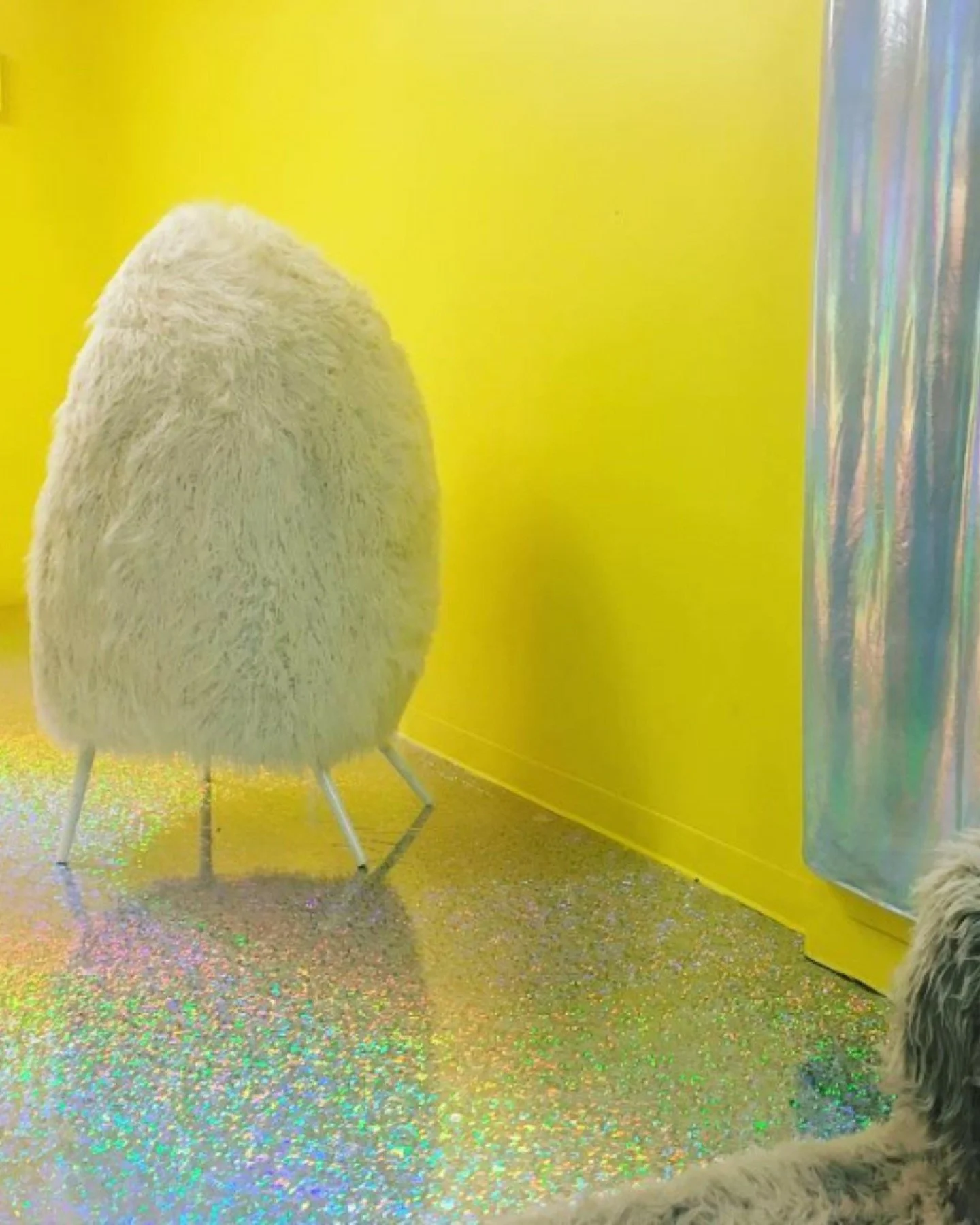 We had so much fun designing this holiday pop-up for Bulletin in NYC&rsquo;s Flatiron District. Inspired by a nostalgic 90&rsquo;s mini-mall, we transformed what used to be a gourmet mustard shop into a bubblegum pink, immersive shopping experience.
