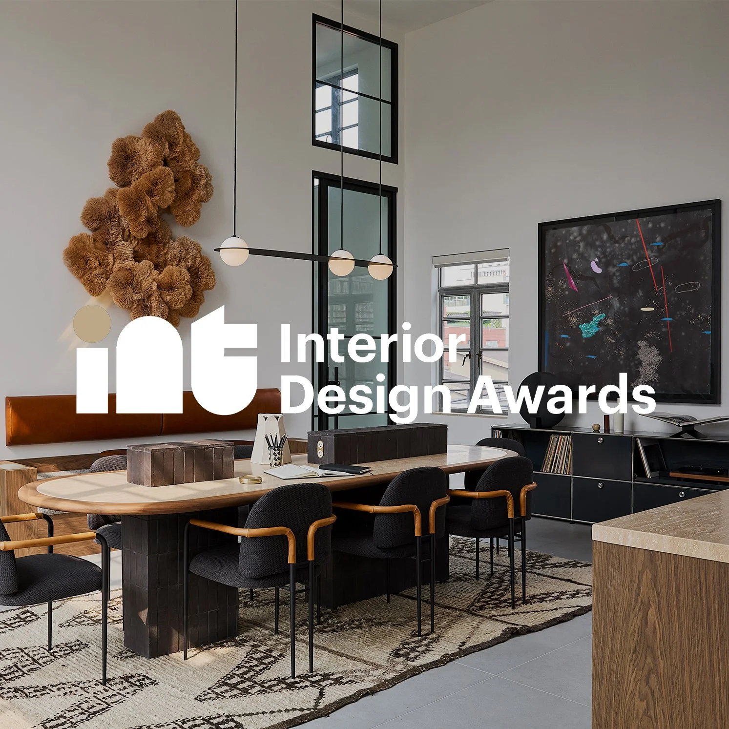 INT AWARDS  x  HUXHUX   