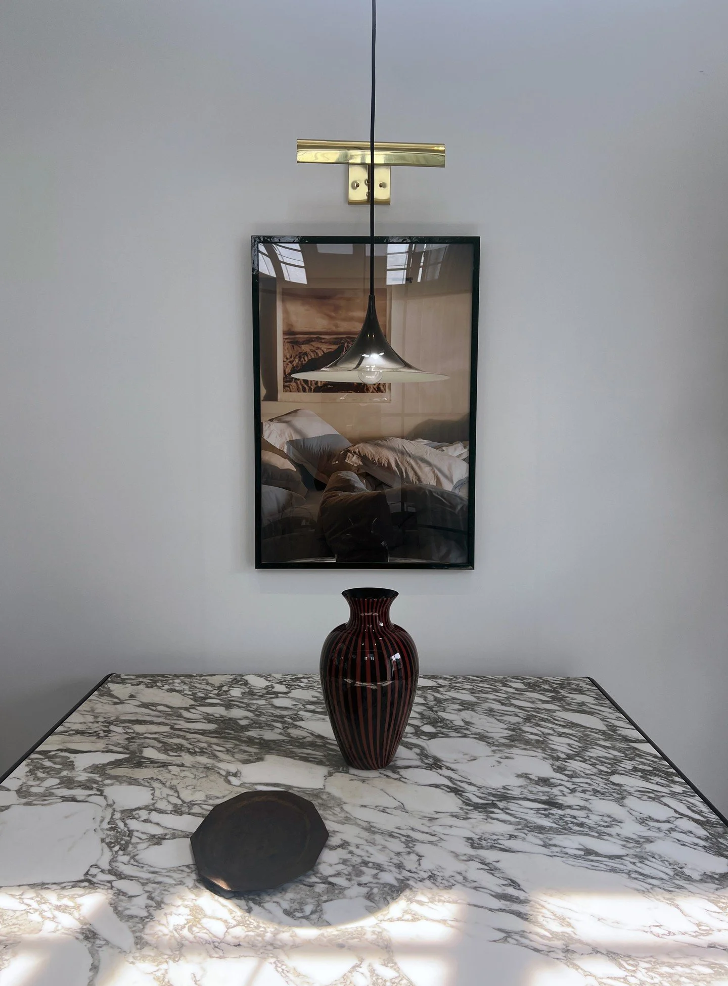 Art is the finishing layer that brings a space to life. Our art curation and styling service is about more than filling walls. We source, commission, and place pieces that add depth, narrative, and soul, then style each space so everything feels inte