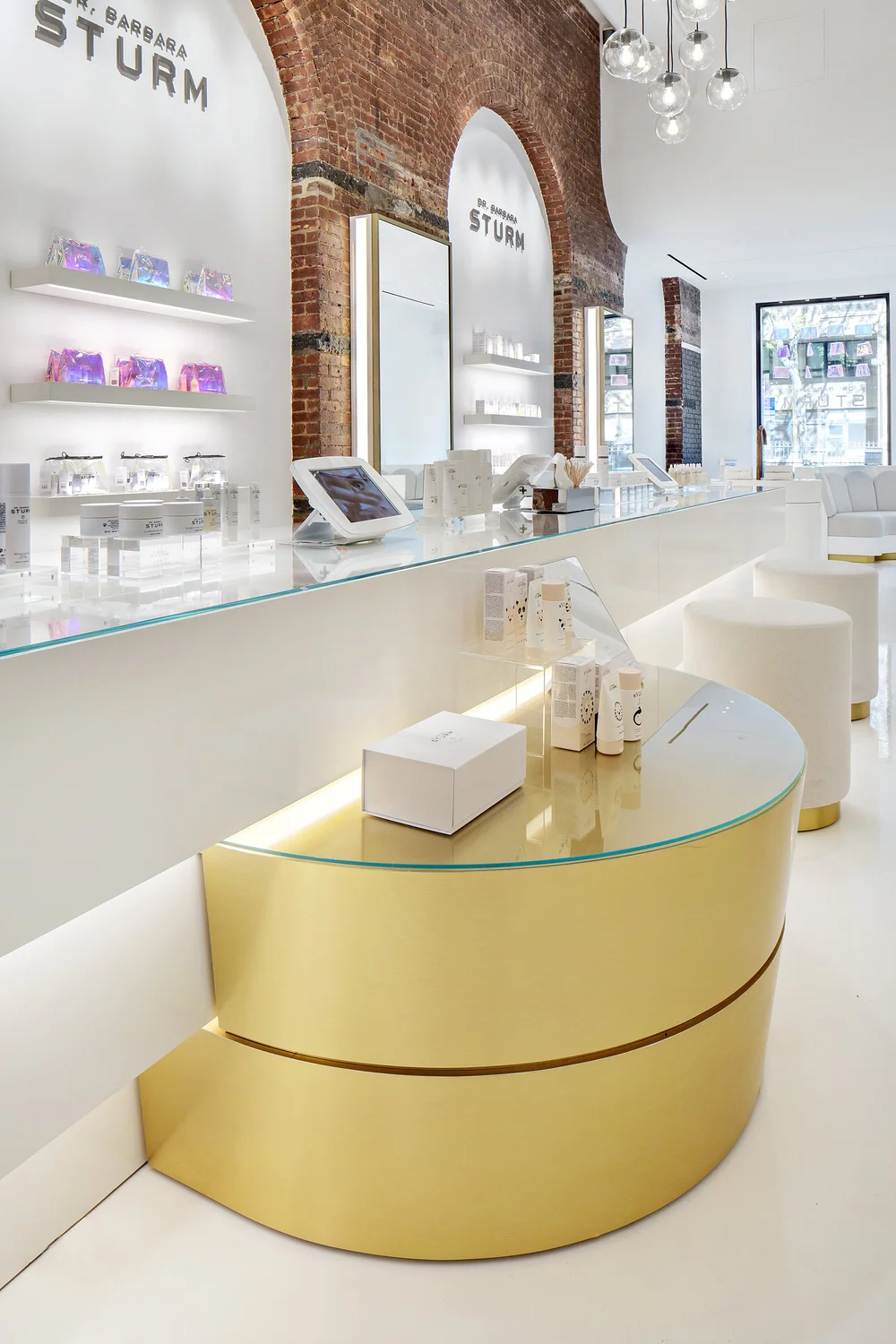 Dr. Barbara Sturm, NYC | Explore Innovative Spaces — HUXHUX Design Inc.
