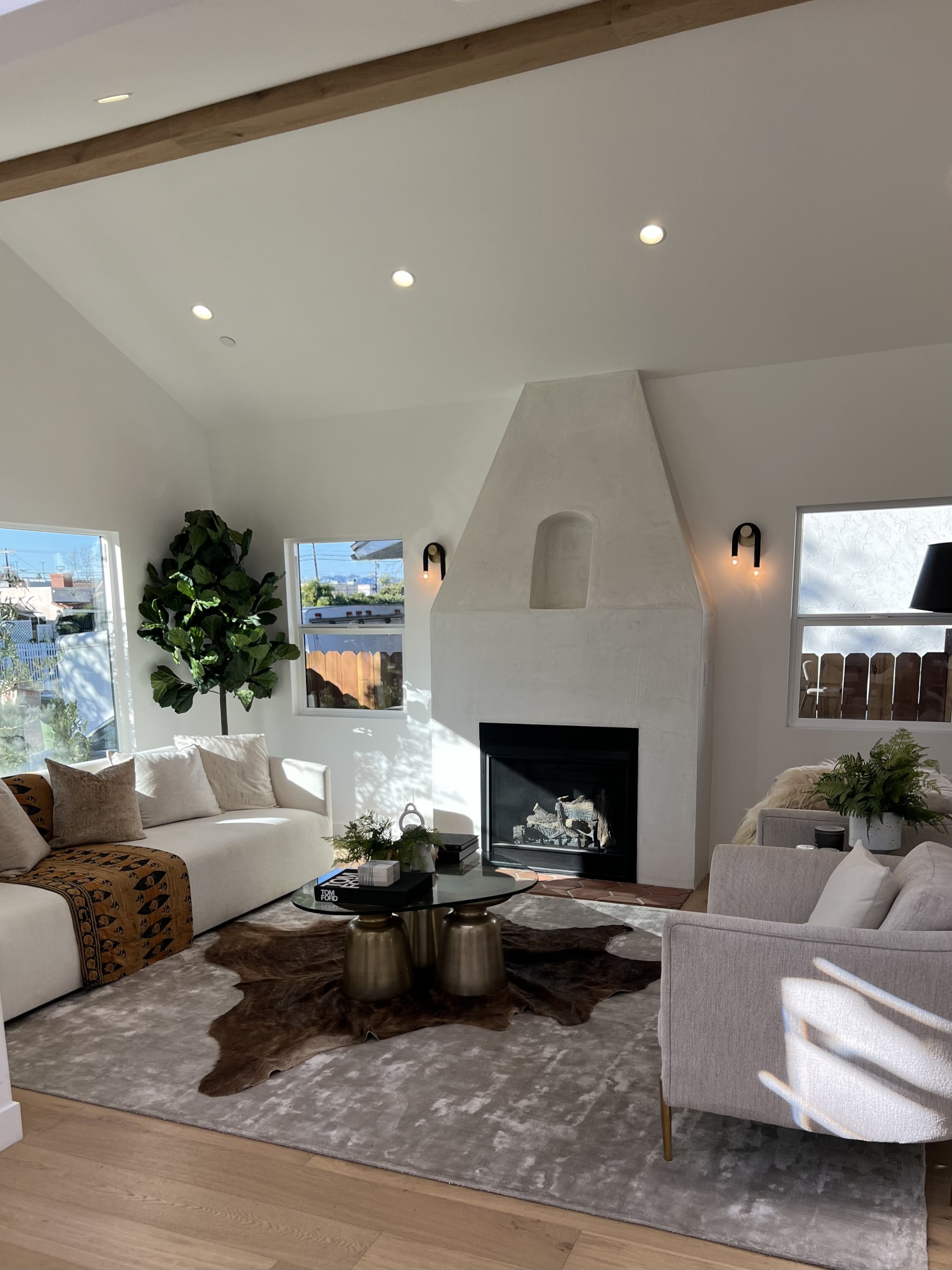 Builders & Son- Los Angeles